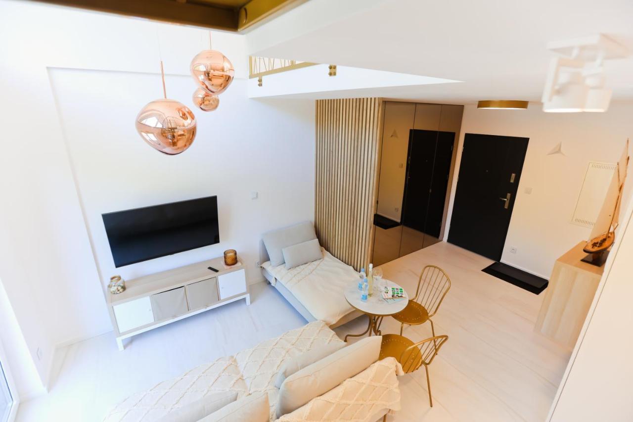 M&K Apartamenty Sailors Golden Yacht, Gdansk - Wyspa Sobieszewska Екстер'єр фото